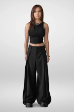 'Kuro' Pleated Trousers (2)